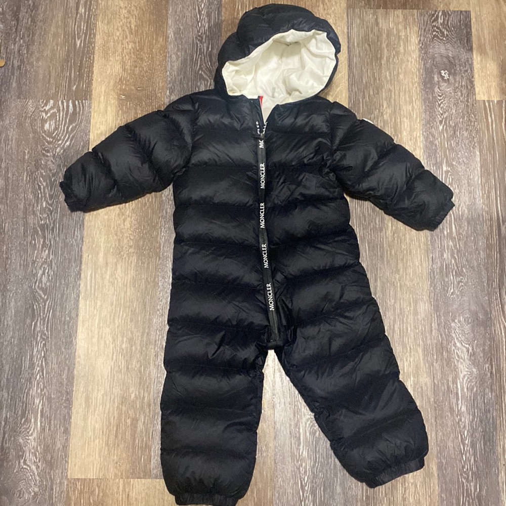 Moncler unisex snowsuit or bunting down filled size 2T